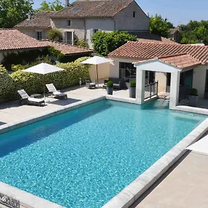 https://la-maison-de-line.fr-provencehotel.com