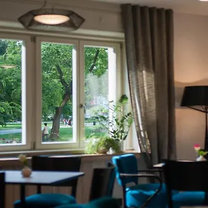 Urban Boutique Center Hotel